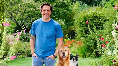EXCLUSIVE: The surprising plants that are poisoning your pets, Charlie Albone warns