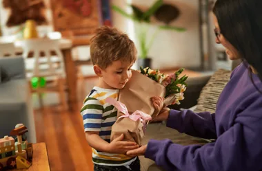 Forget generic Mother’s Day gifts! Get the perfect hamper tailored just for your mum
