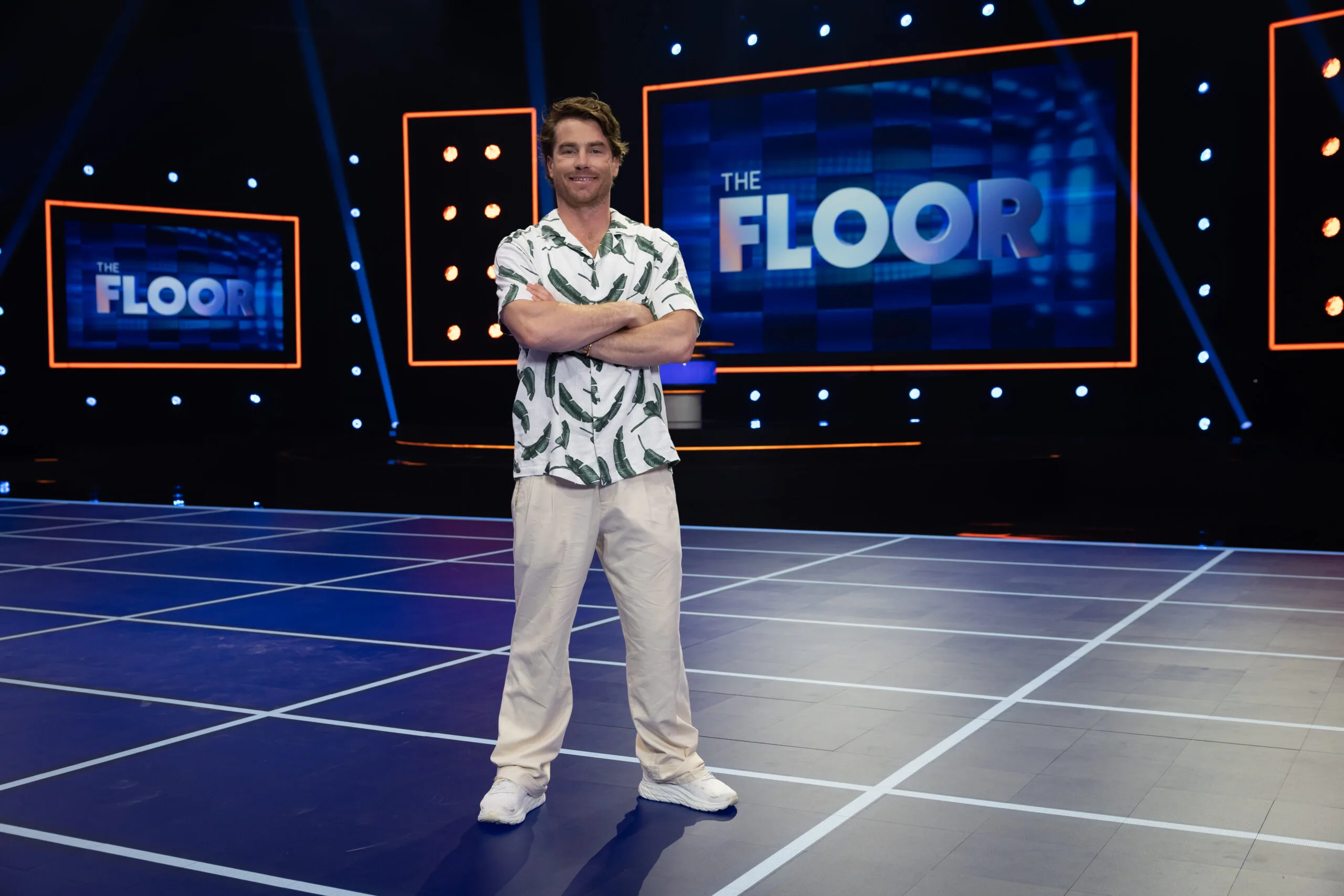 Hayden Quinn The Floor
