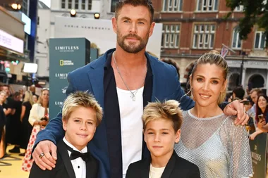 chris hemsworth family