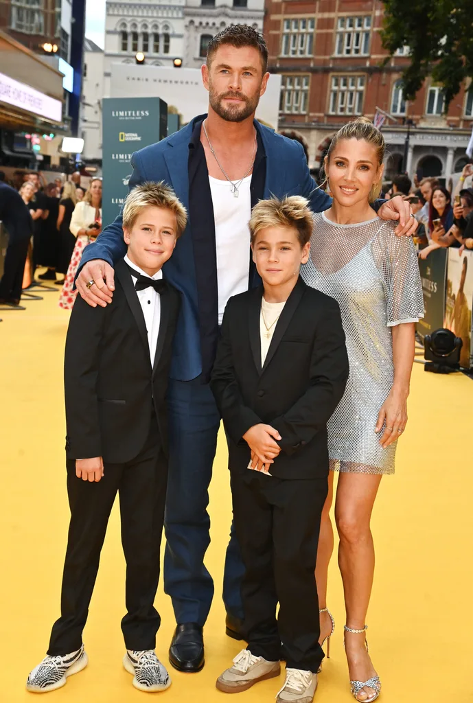 chris hemsworth family