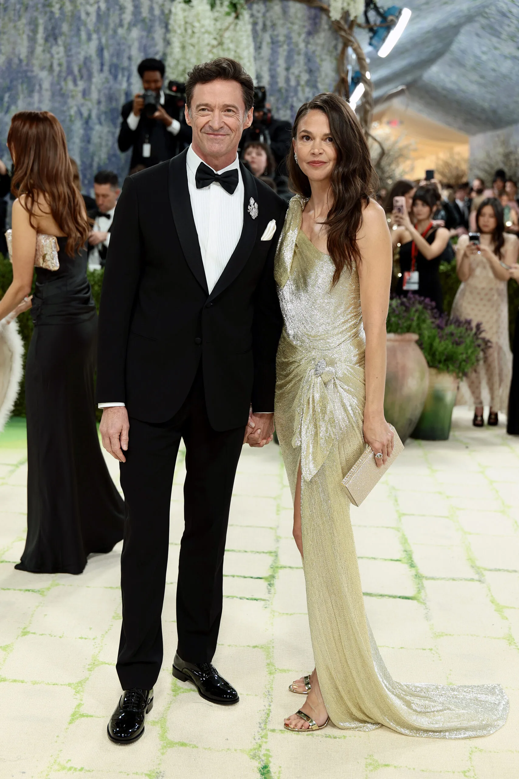 Hugh Jackman Sutton Foster 