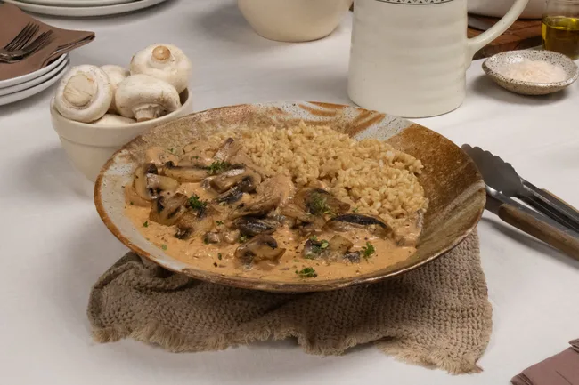 Mushroom stroganoff