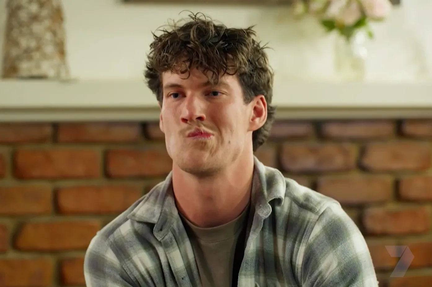Farmer Zac Farmer Wants A Wife
