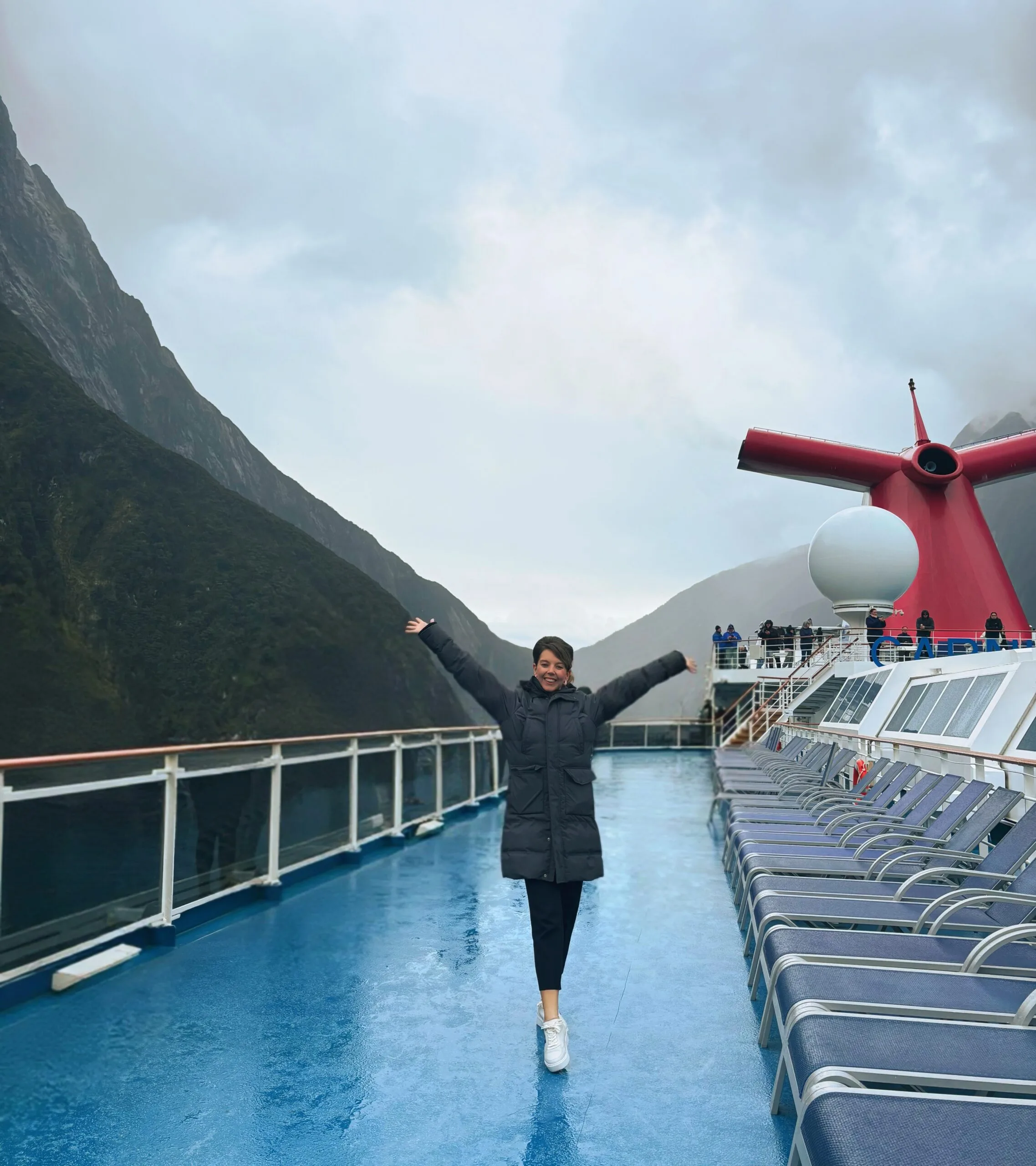 Lizzie Carnival Splendor