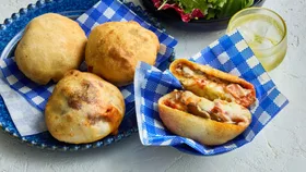 Cheesy Mushroom and Ham Pizza Pockets