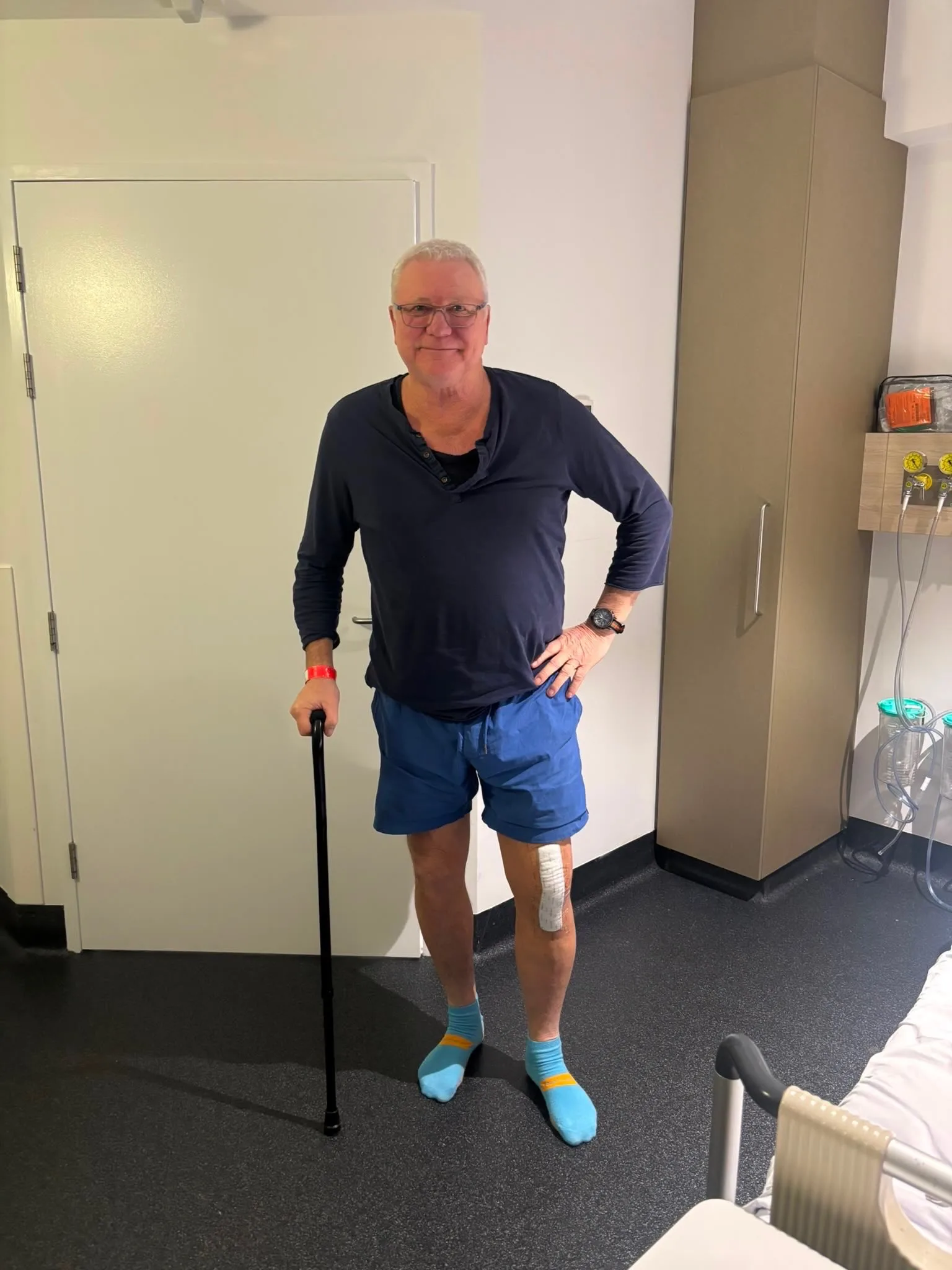 Scott Cam after knee surgery The Block 