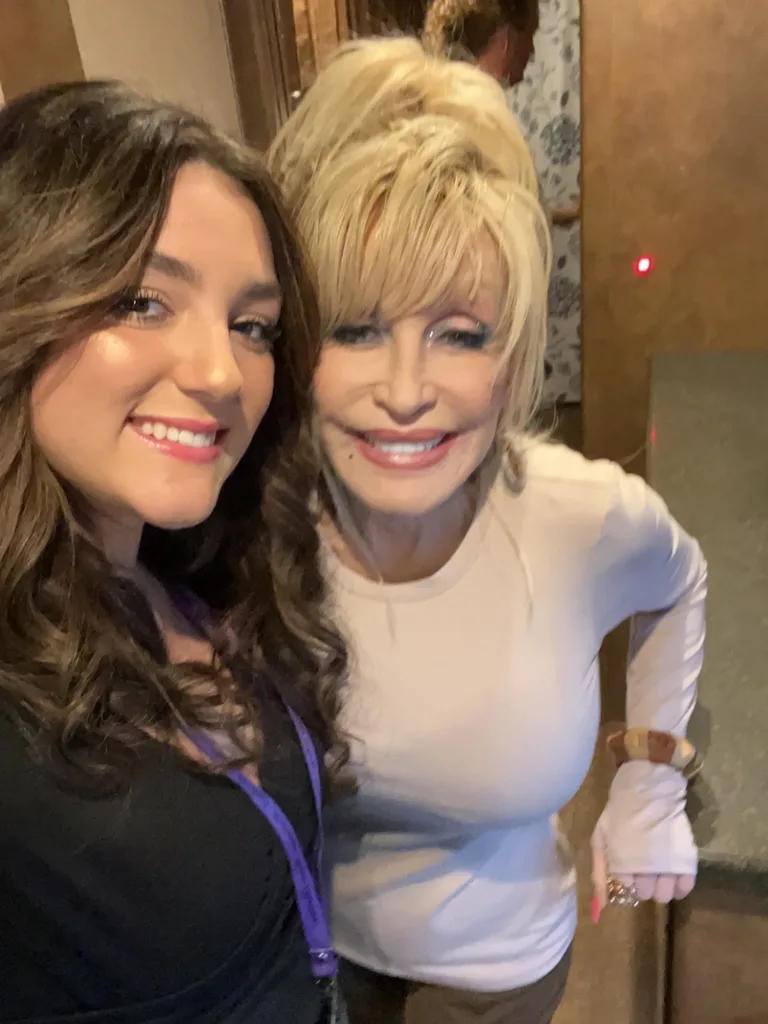Dolly Parton Lainey