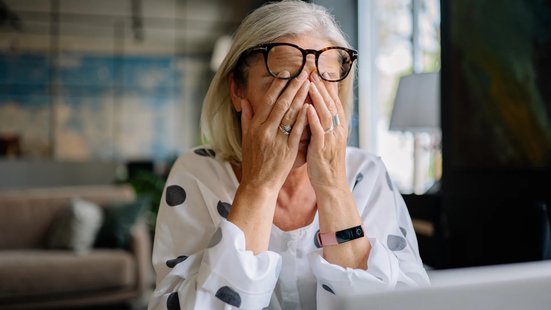 woman struggling with burnout