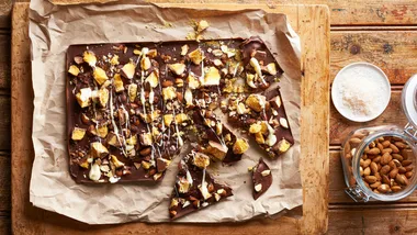 No baking, zero fuss! Perfect our five-ingredient Choc-Honeycomb Bark in 20 minutes