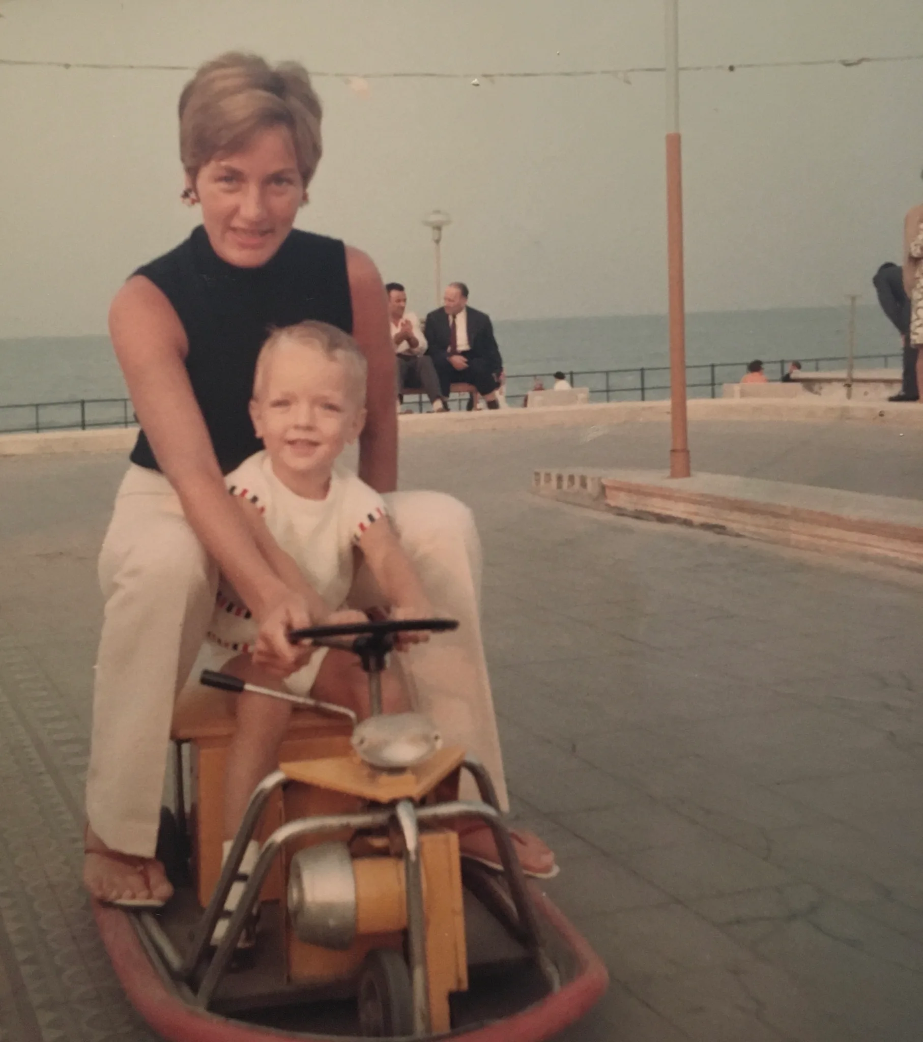 Oliver as a child with his mother