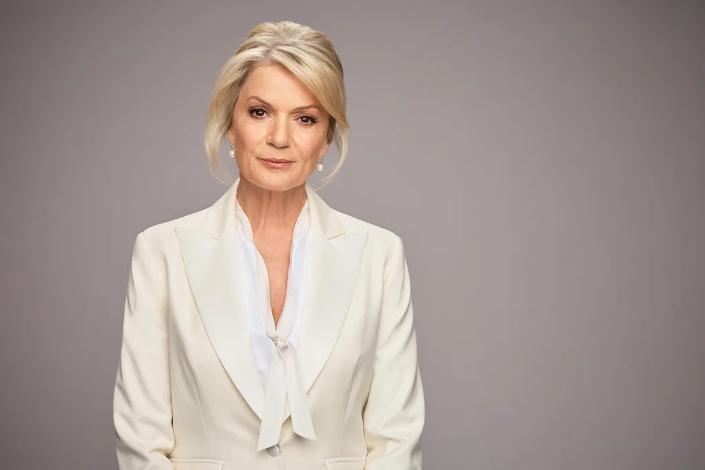 Sandra Sully