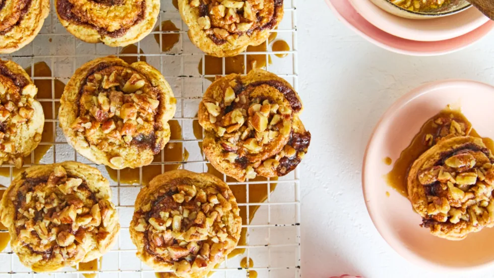 Caramel Pecan Pie Scrolls