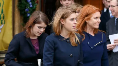 Sarah Ferguson with Princess Eugenie and Princess Beatrice in 2016