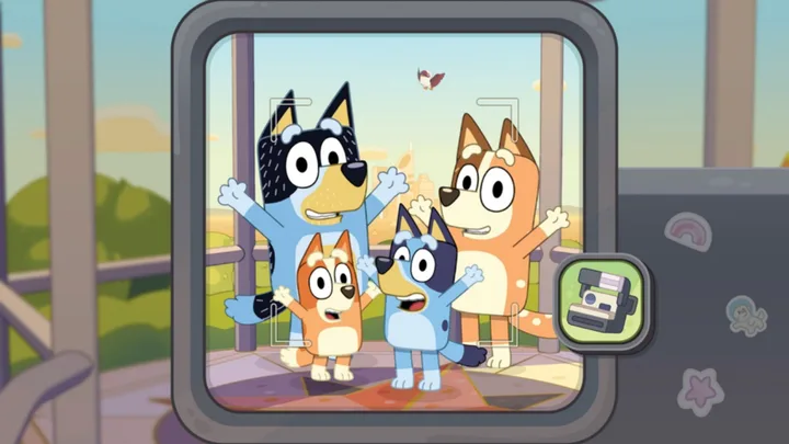 New Bluey game Bluey's Happy Snaps