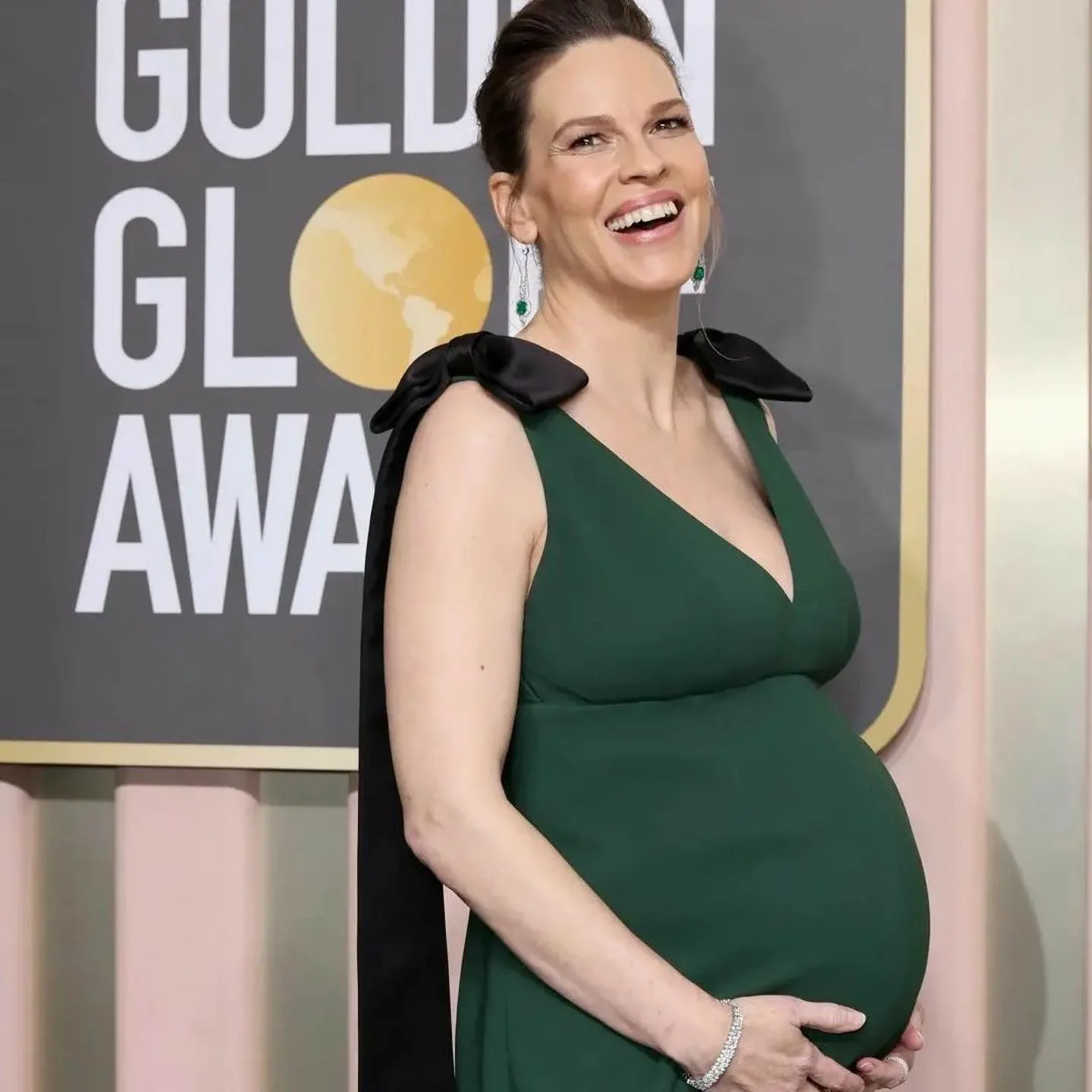 Hilary Swank pregnant 