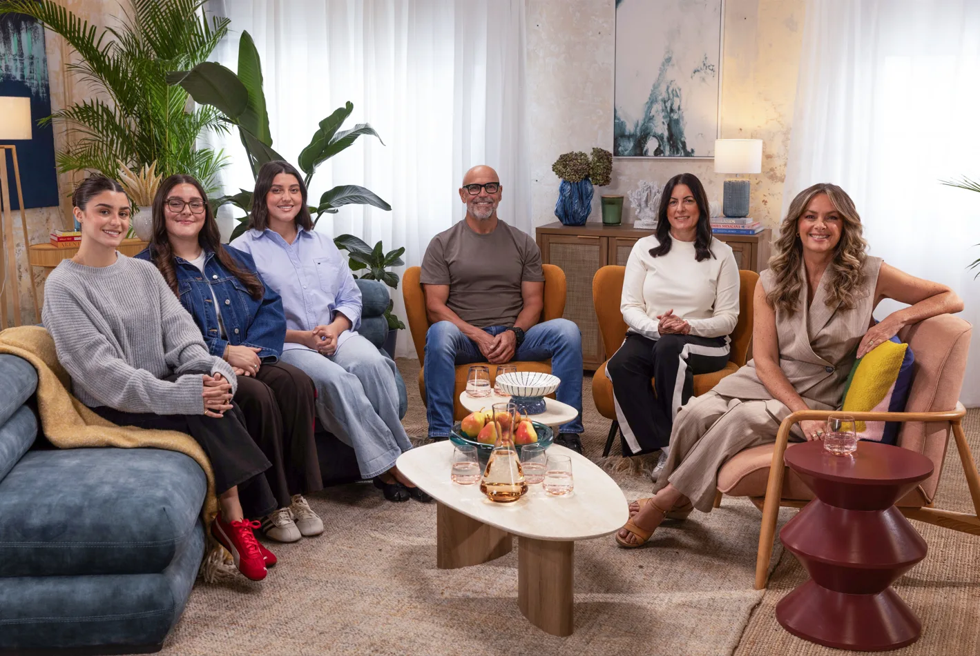 Ali and Gen Well cast episodic