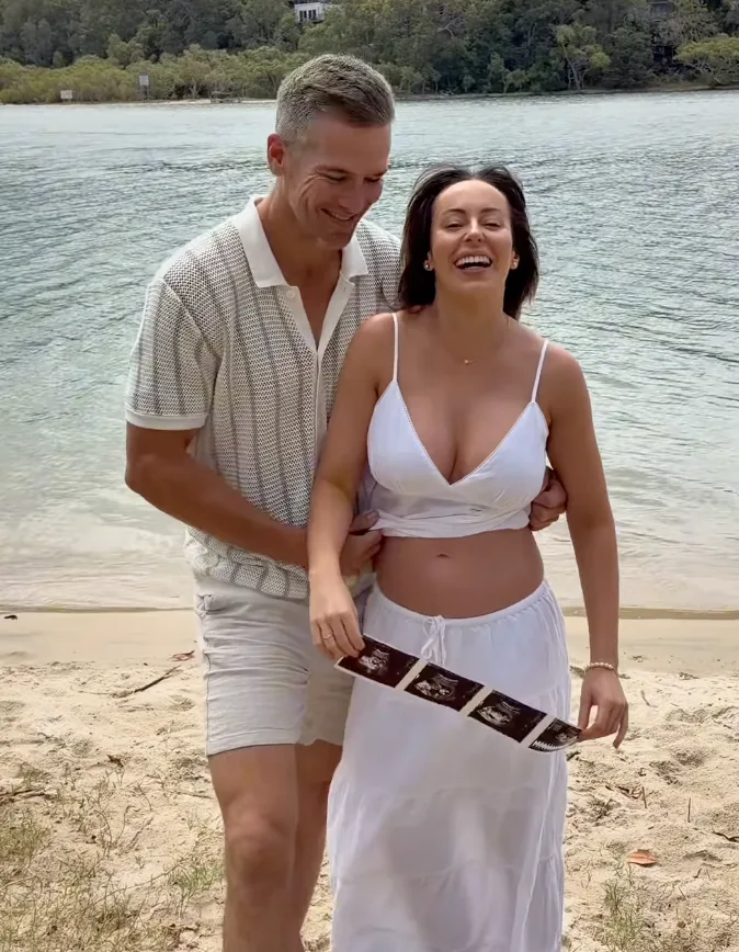 MAFS Jono ellie