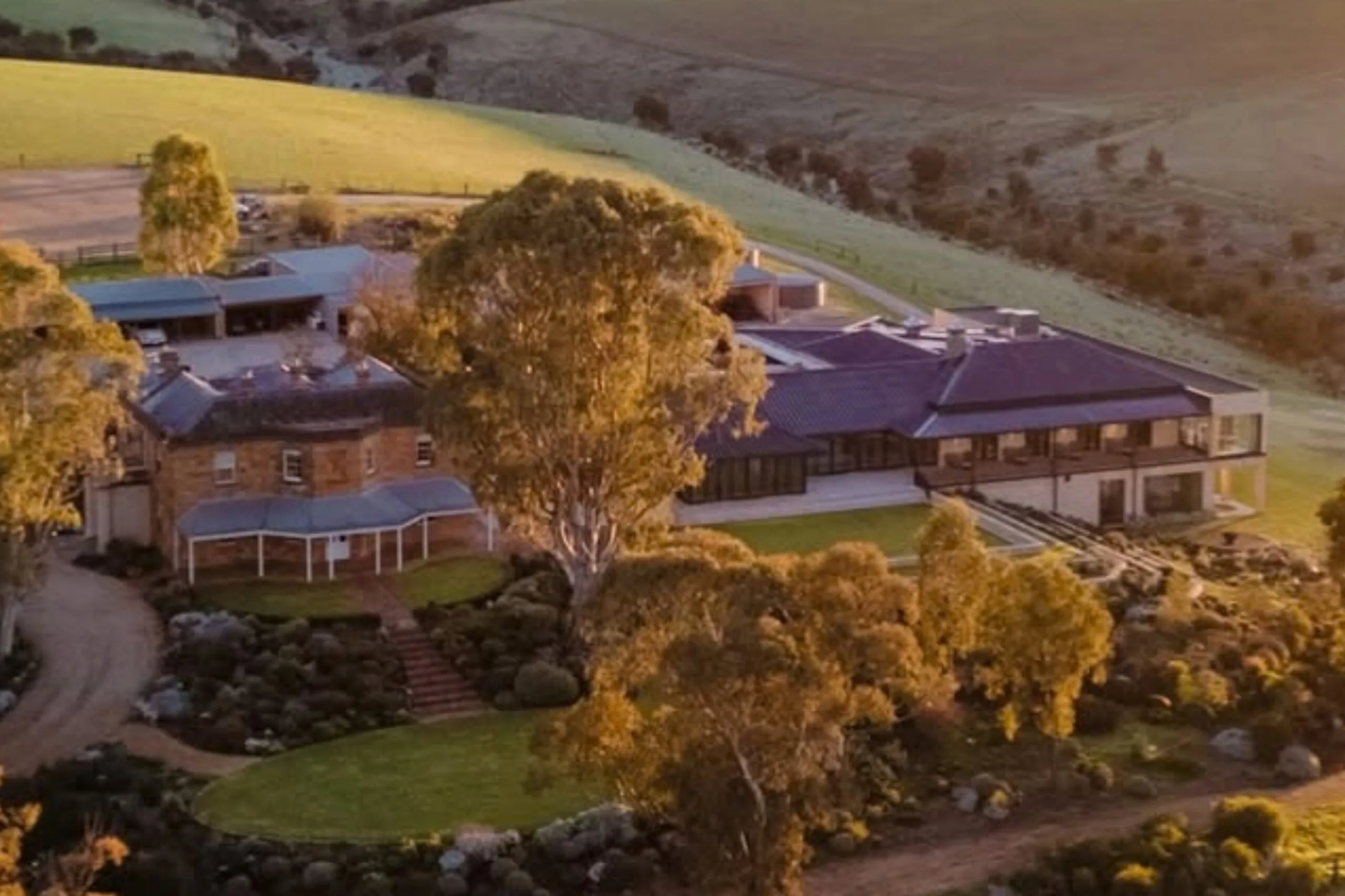 McLeod's Daughters Drovers Run 