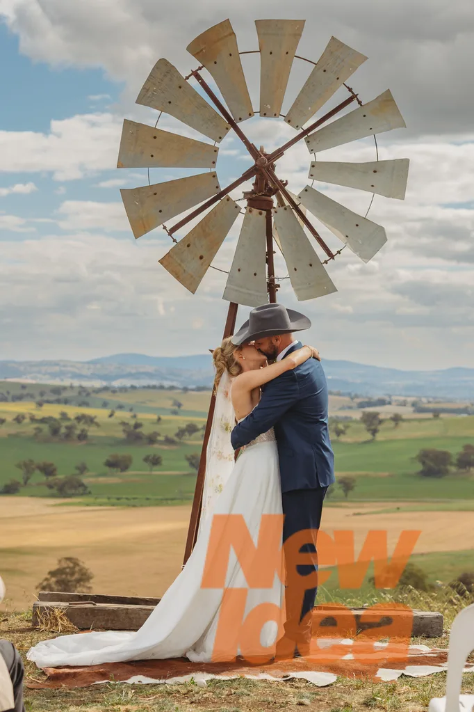 Farmer Wants A Wife Brad Jones Clare Hockings