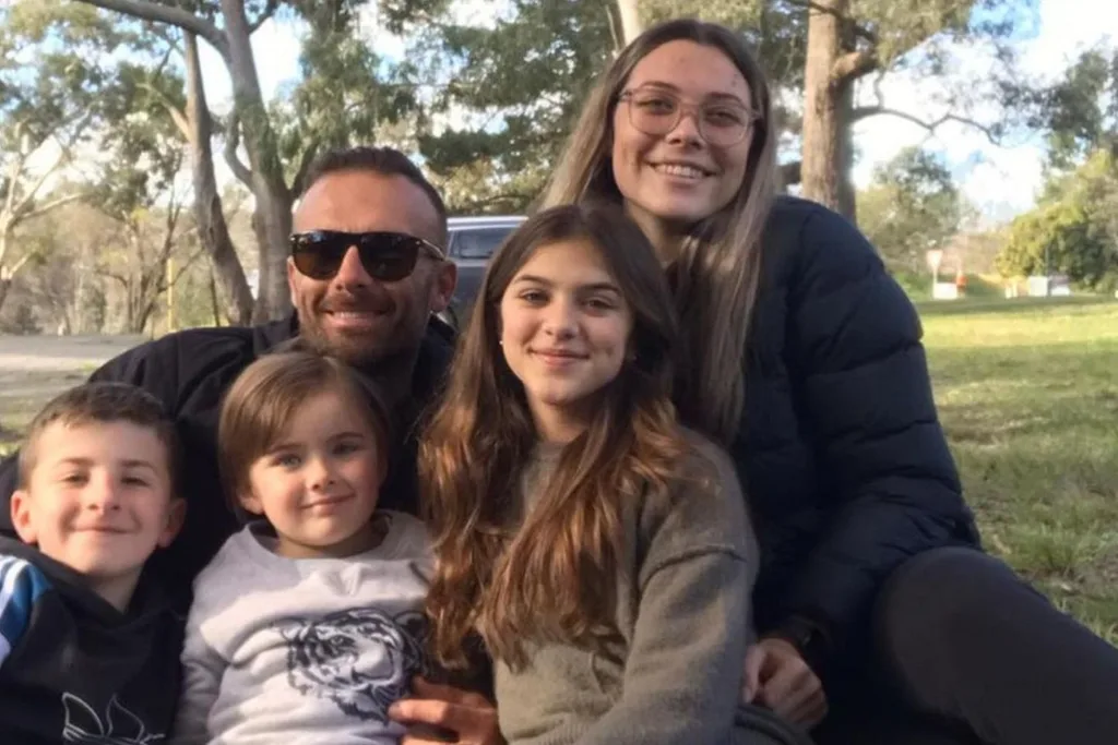 commando steve family