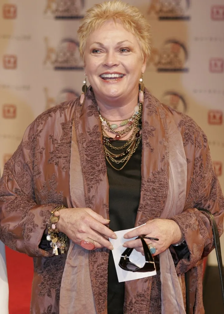 Rowena Wallace