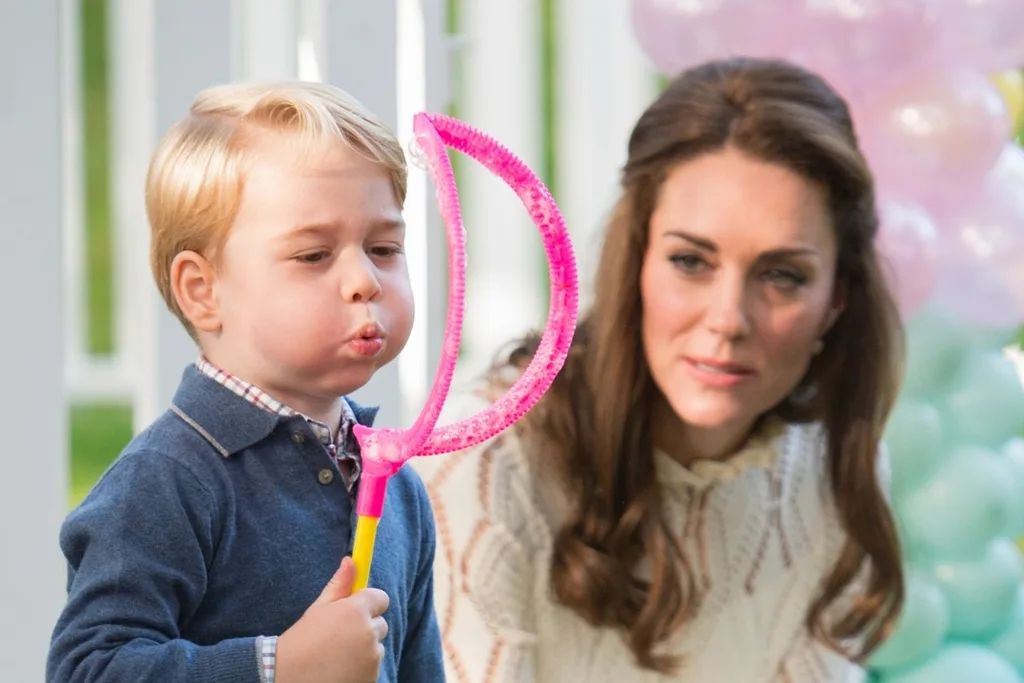kate-middleton-prince-george