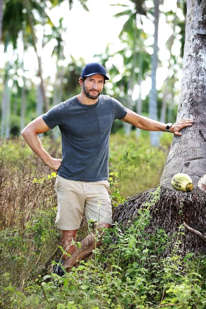 jonathan lapaglia survivor australia