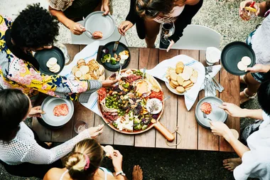 20 party food ideas for adults on a budget