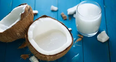 8 of the best substitutes for coconut milk