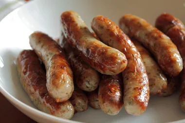Can you freeze cooked sausages?