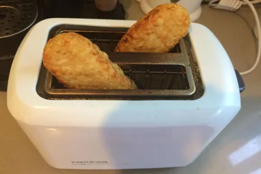 ‘IT’S GENIUS!’ Hash browns in the toaster is the NEW breakfast hack you need to know about