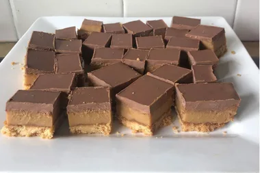 This Aussie mum’s caramel slice is the most talked-about in Australia. But can you see why?