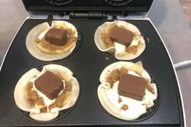 Kmart Pie Maker fans are now making Mars Bar Pies – and we’ve died and gone to heaven