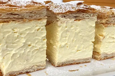 Aussie ‘Snot Block’ VANILLA SLICES are confusing the hell out of Brits