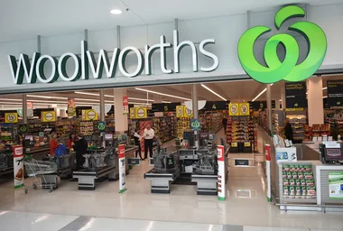 The Woolworths shopping hack that sees you score HEAPS of lamb for $6.50/kg