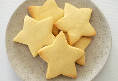 A tasty treat! Easy 3-Ingredient Shortbread recipe