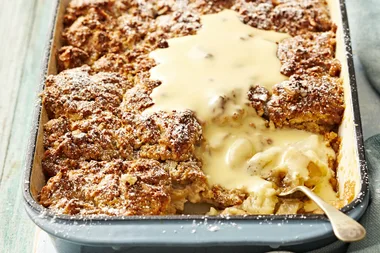 You won’t be able to get enough of this caramel apple cobbler