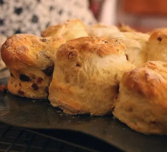 These 4-ingredient date scones are the perfect sweet treat