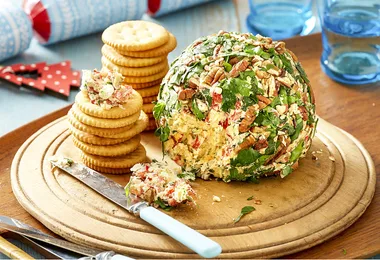 Need a crowd pleaser? Try this Christmas Cheese Ball recipe