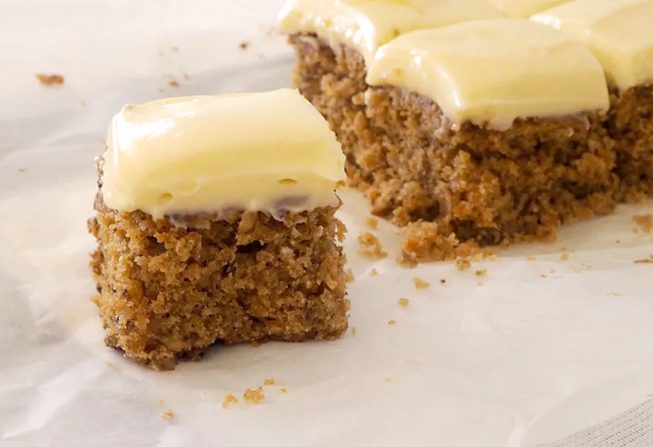 Carrot Cake Slice Recipe | New Idea