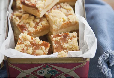 This sticky caramel crumble slice is the perfect picnic addition!