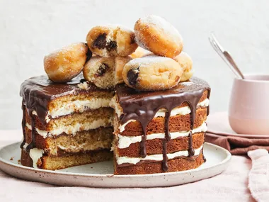Nutella Donuts Layered Cake
