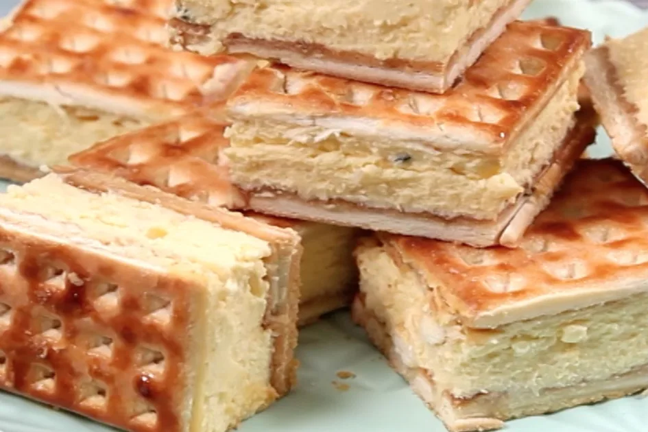 Best Ever Passionfruit Cheesecake Slice Recipe | New Idea