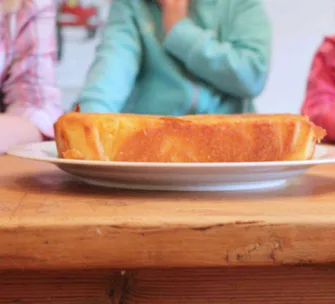 Lemon syrup cake