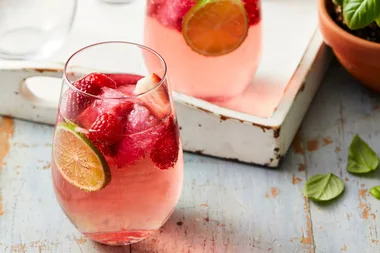 Gin-gle bells sparkling punch recipe for the festive season!