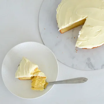 One-bowl white chocolate cake Recipe | New Idea