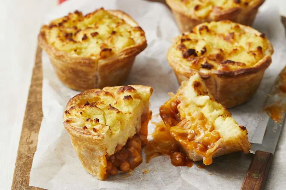 5-Ingredient Potato-Topped Baked Bean Pies Recipe | New Idea