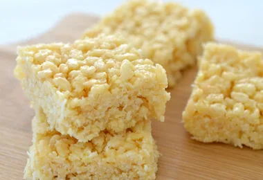 Honey and Rice Bubble Slice