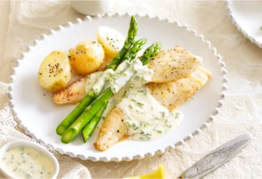 Snapper with lemon butter, potatoes & asparagus